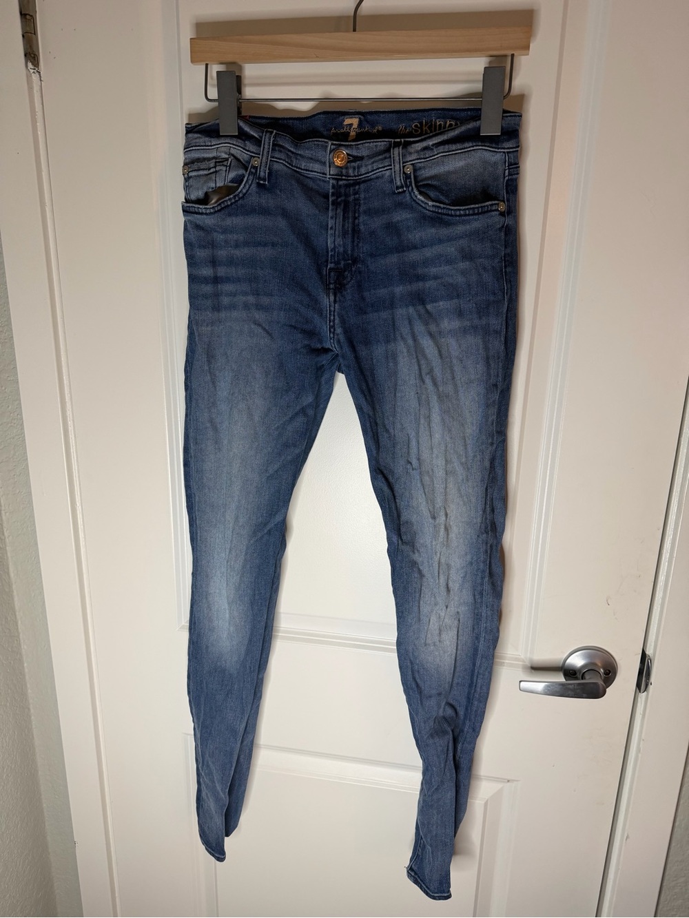 7 For All Mankind Women’s Skinny Jeans — Medium Blue Wash